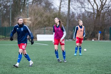 Bild 50 - wBJ HSV - F Holstein Kiel : Ergebnis: 0:6